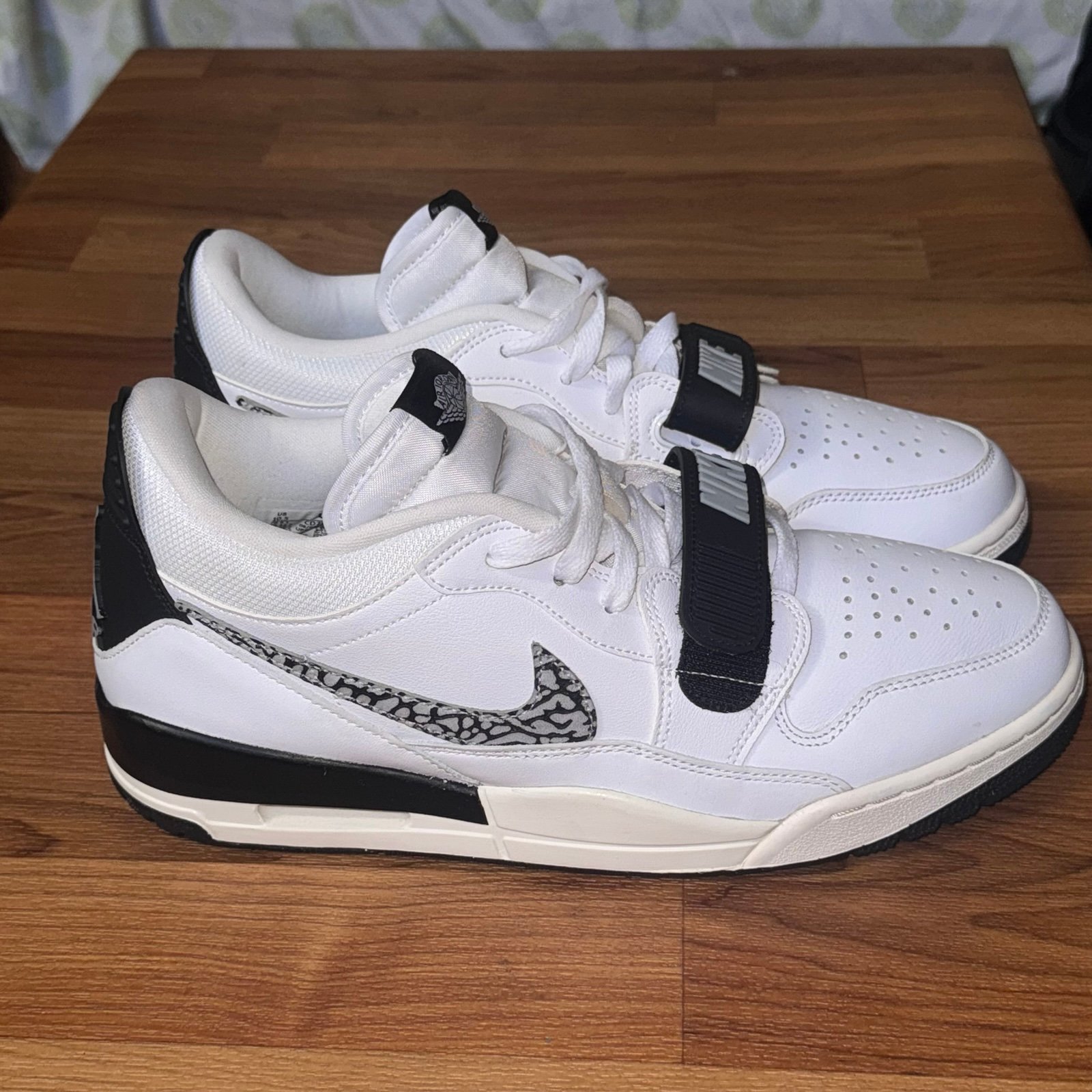Air Jordan Legacy 312 Low Men’s Shoes 10.5 White/ Wolf Grey Nwot